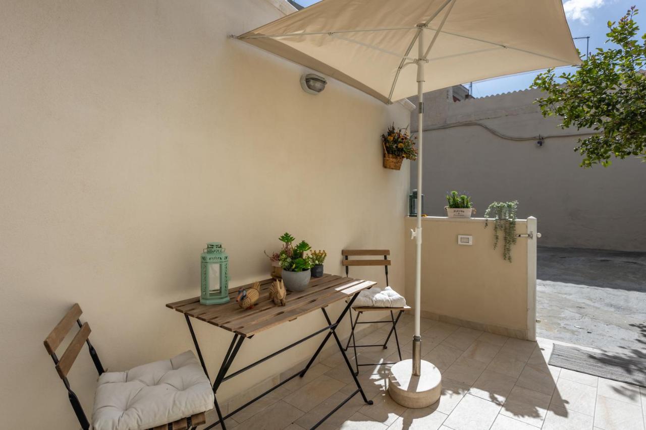Vila Loft 35 - Private Parking Quartu SantʼElena Exteriér fotografie