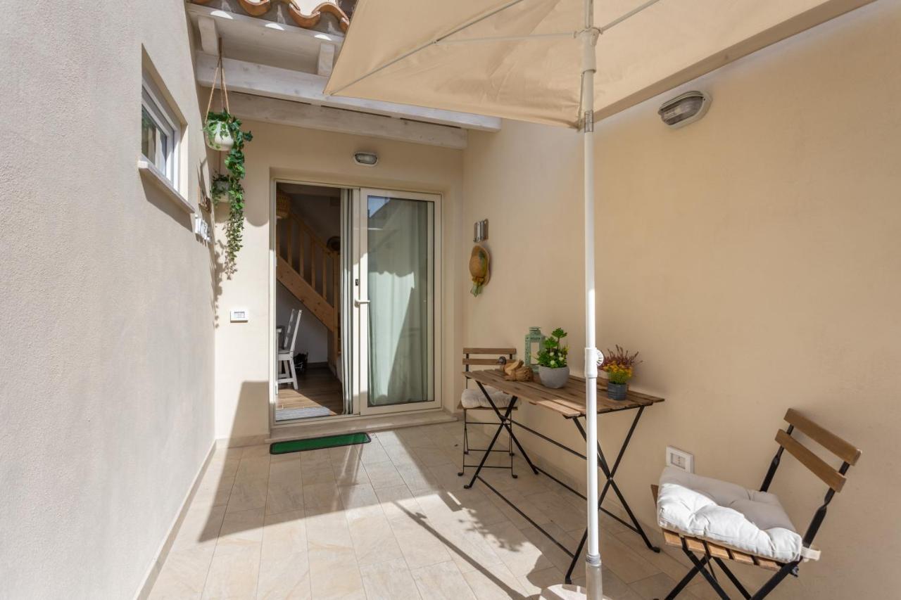 Vila Loft 35 - Private Parking Quartu SantʼElena Exteriér fotografie